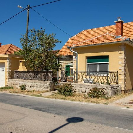 Drniš Apartman Ivan מראה חיצוני תמונה
