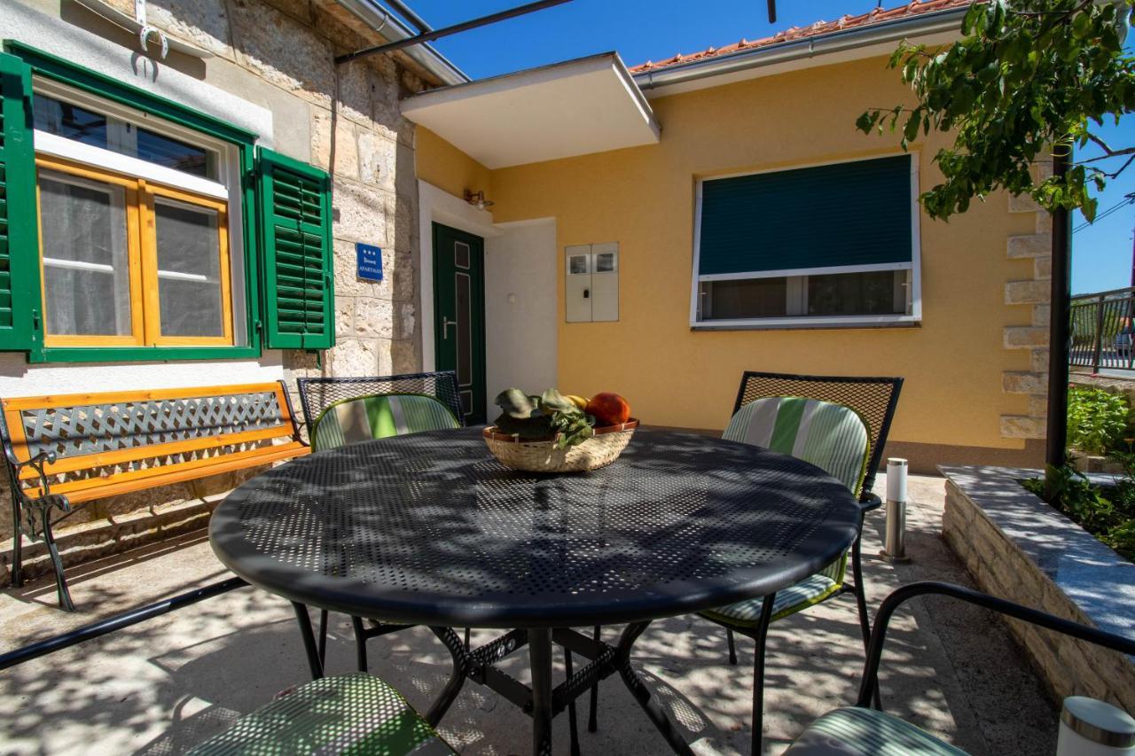 Drniš Apartman Ivan מראה חיצוני תמונה
