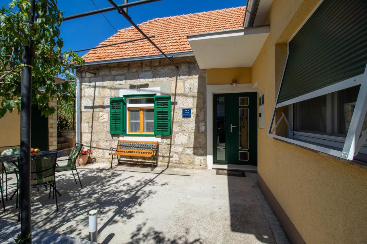 Drniš Apartman Ivan מראה חיצוני תמונה